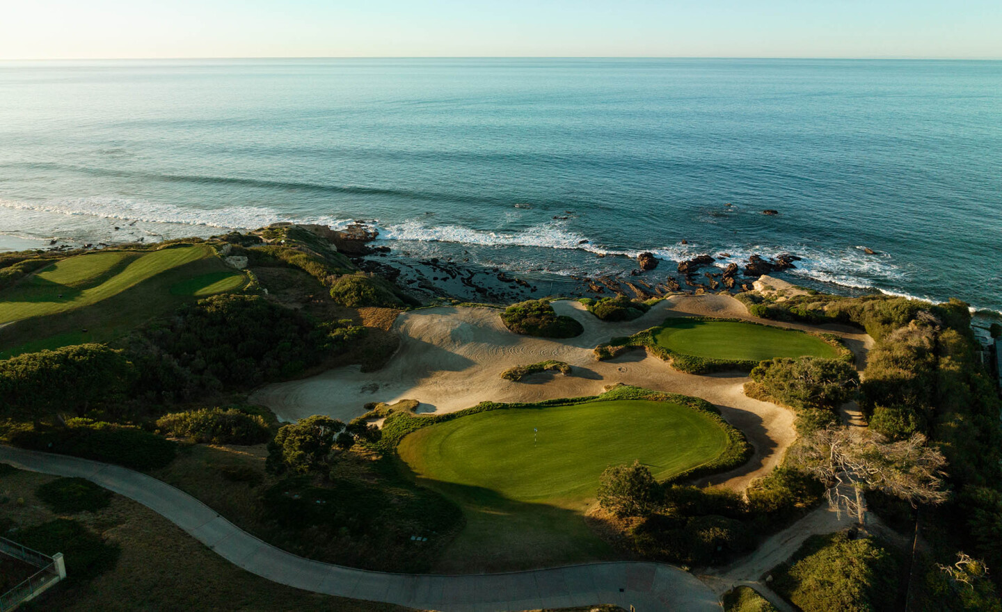 golf course at pelican hill