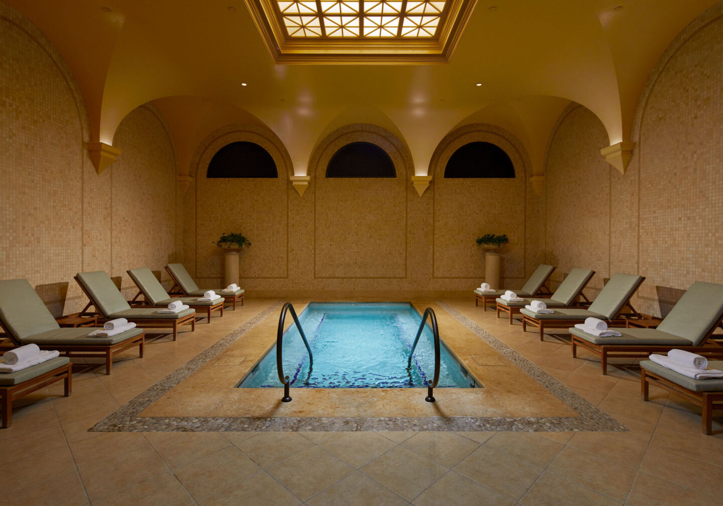 spa jacuzzi amenity